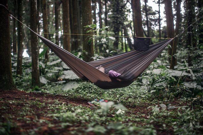 A better camping idea is waiting for you using hammock