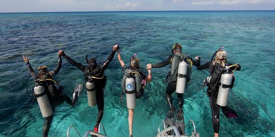Foolproof Way to Arrange Scuba Diving Holiday for Beginners!