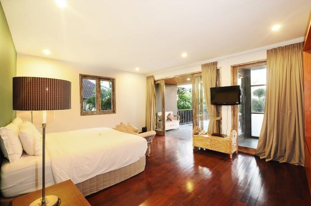 a comfort bedroom luxury villas bali 