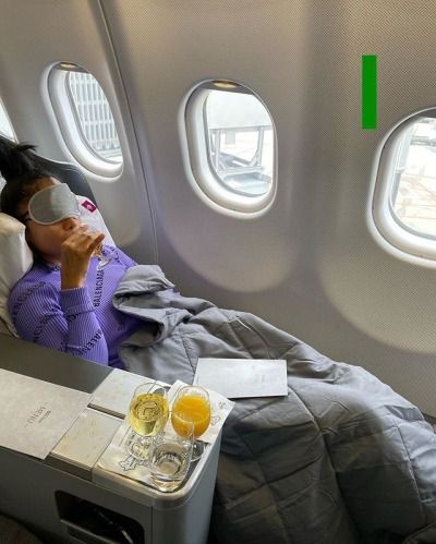How to prevent yourself from getting sick on plane